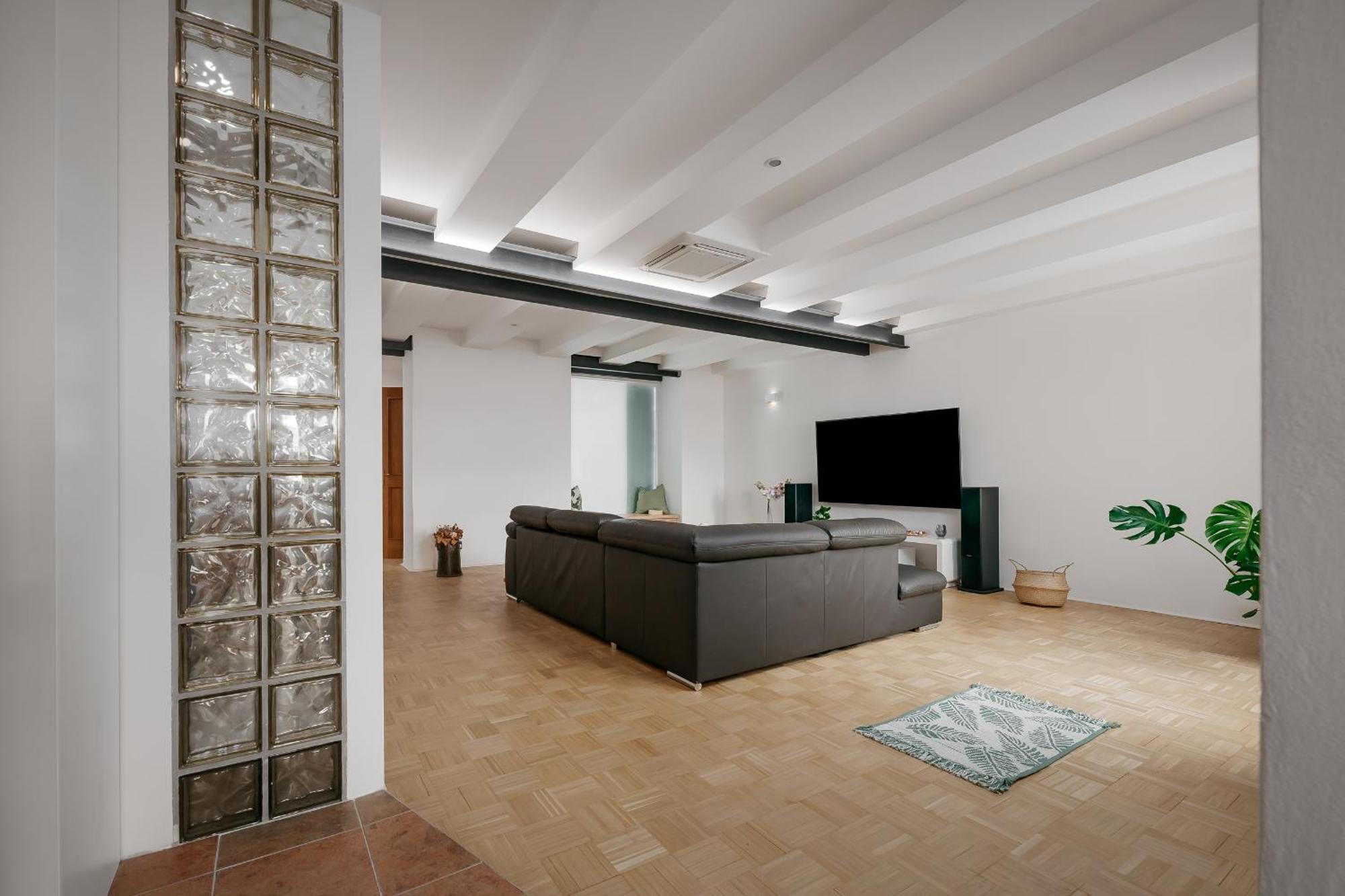 Dot 3 Bdr Apartment With Tyn Cathedral View & Ac Прага Екстериор снимка